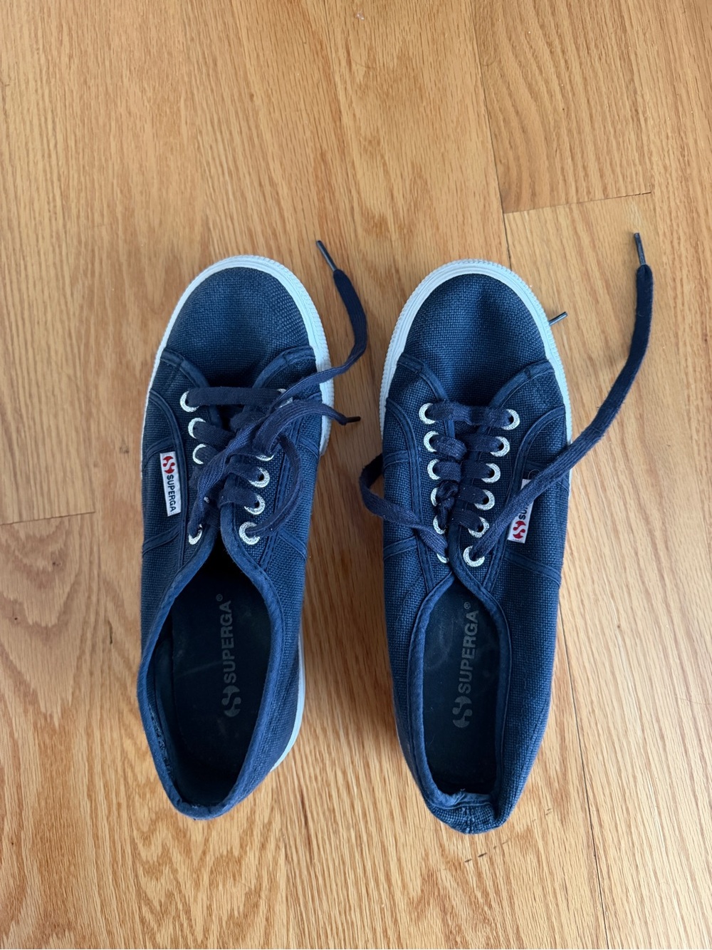 Superga Men's Navy Canvas Low-Top Sneakers